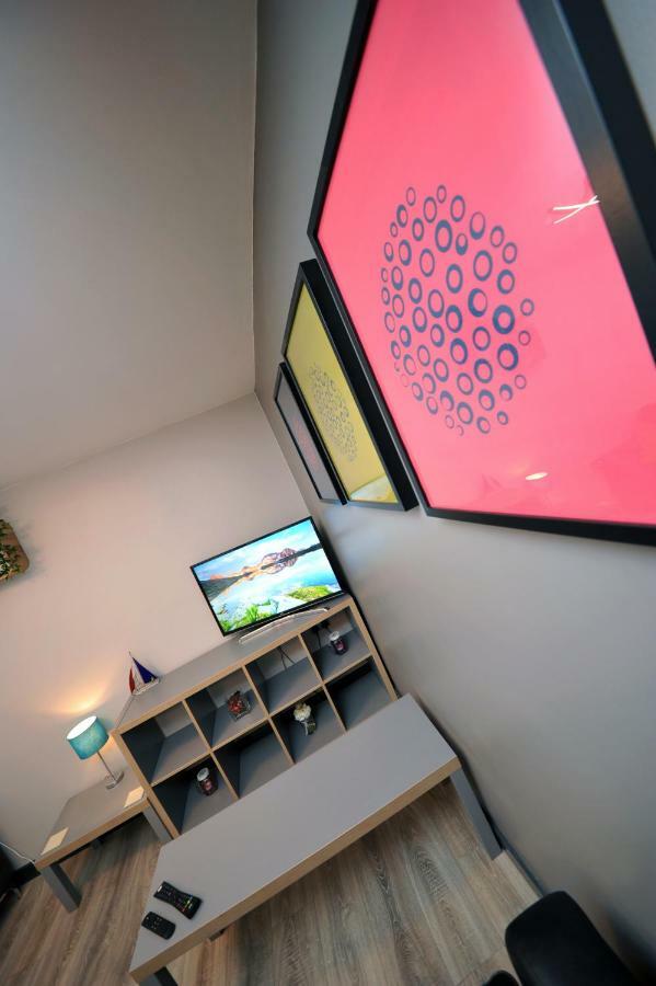 Stone'S Throw City Centre - Tv In Every Bedroom! Swansea Eksteriør billede